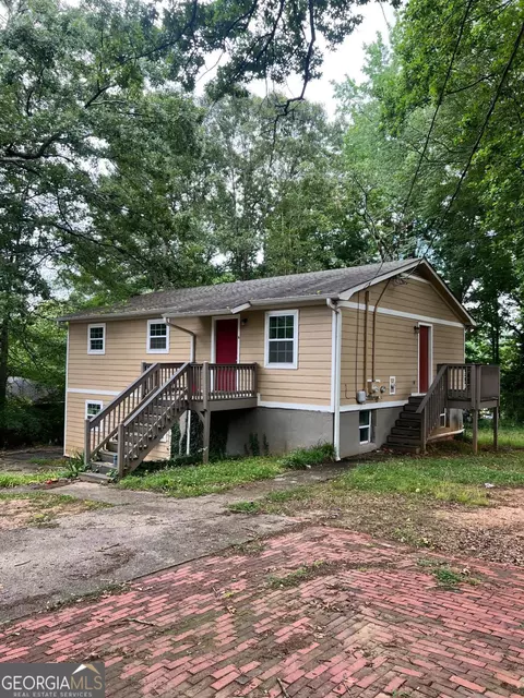 433 Gresham Rd SW, Mableton, GA 30126