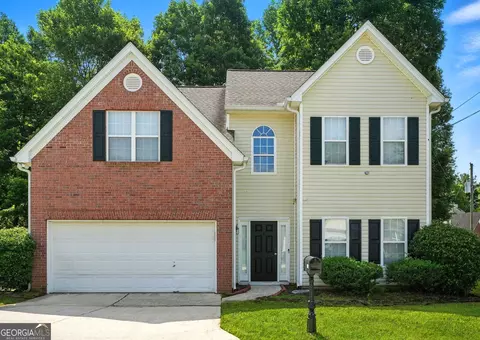 5487 Walnut Ln, Stonecrest, GA 30038