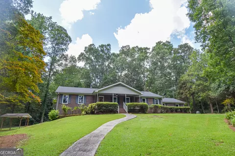 2654 New Hope Rd, Zebulon, GA 30295