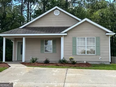 4085 Chadwyck Dr, Valdosta, GA 31605