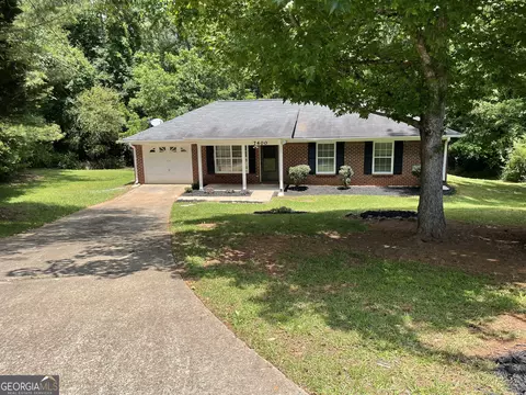 7400 Little Fawn Pkwy, Chattahoochee Hills, GA 30268