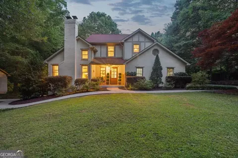 205 Pine Lake Dr, Cumming, GA 30040