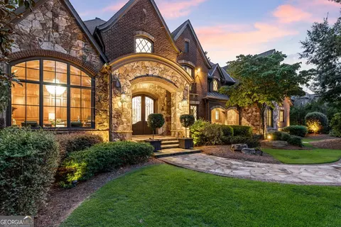 4874 Kettle River Pt, Suwanee, GA 30024