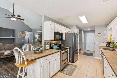 182 Regency Dr, Bethlehem, GA 30620 photo 9