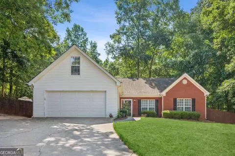 182 Regency Dr, Bethlehem, GA 30620