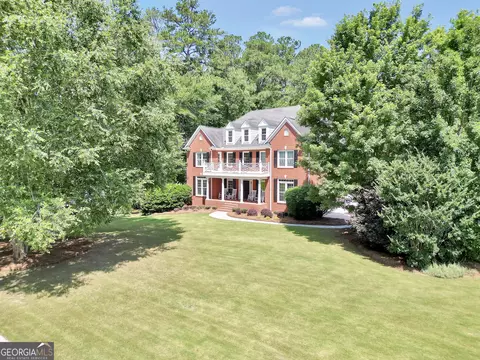 Exterior - 100 Castlebrook Chase, Tyrone, GA 30290 photo 10 of 12