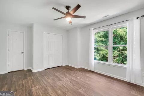 Bedroom - 100 Castlebrook Chase, Tyrone, GA 30290 photo 5 of 6