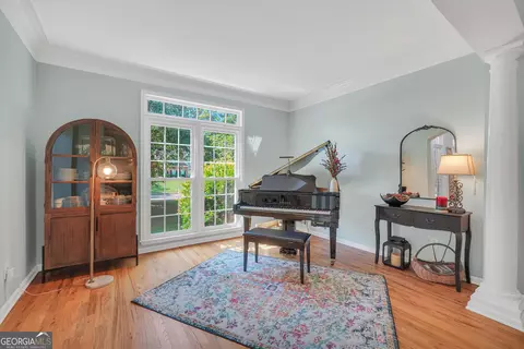 Entry Way - 100 Castlebrook Chase, Tyrone, GA 30290 photo 5 of 7