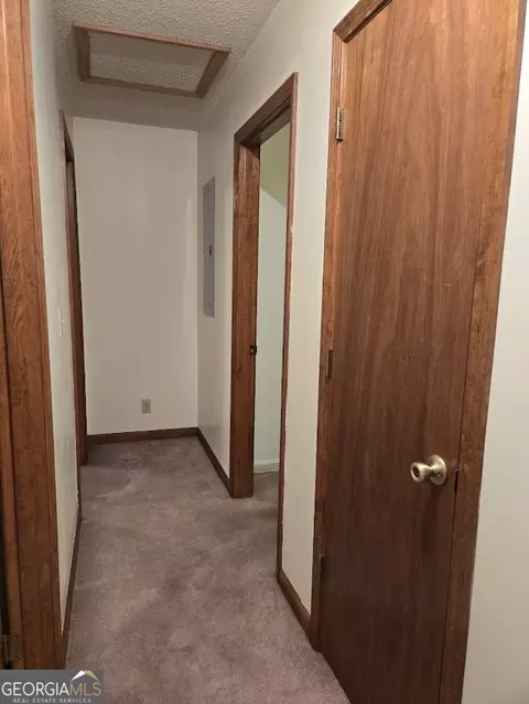 Entry Way - 140 Dixie Ln, Covington, GA 30014 photo 2 of 2
