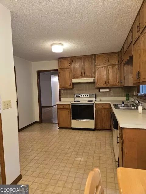 Kitchen - 140 Dixie Ln, Covington, GA 30014 photo 1 of 1