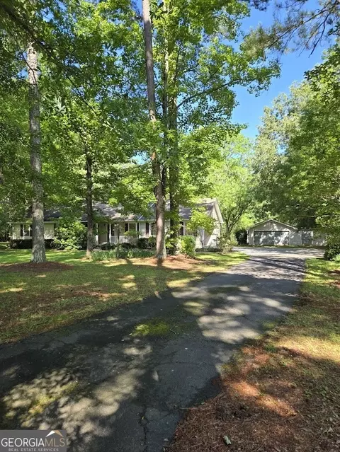 Exterior - 140 Dixie Ln, Covington, GA 30014 photo 12 of 14