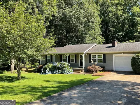 2832 Jordan Forest Northwest Trl, Lawrenceville, GA 30044