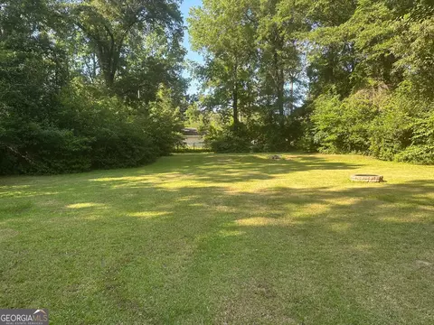 Exterior - 1408 Main St, Perry, GA 31069 photo 11 of 12