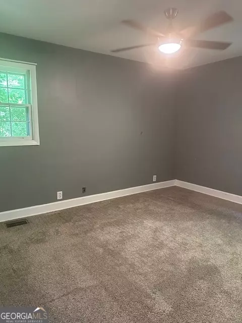 Bedroom - 1408 Main St, Perry, GA 31069 photo 2 of 5