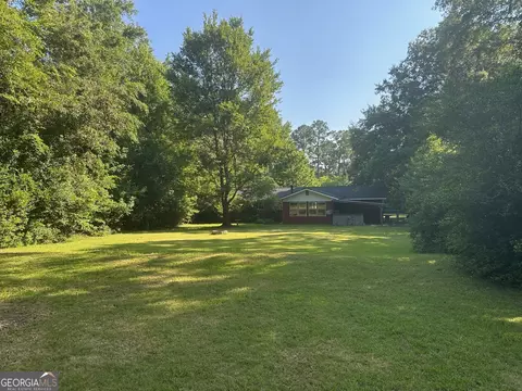 Exterior - 1408 Main St, Perry, GA 31069 photo 10 of 12