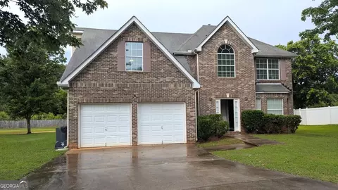 705 Mustang Ct, Hampton, GA 30228