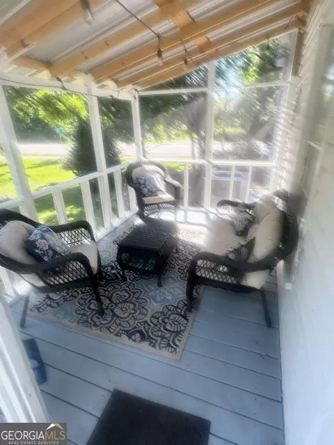 512 NW Main St, Collins, GA 30421 photo 4