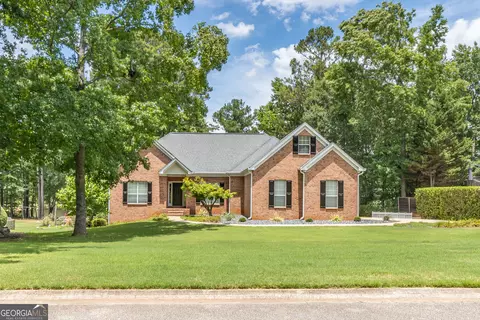 96 Princess Cir, Newnan, GA 30265