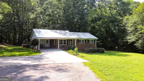 1833 S Highway 92, Fayetteville, GA 30215