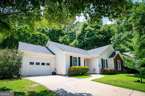 165 Spring Lake Dr, Athens, GA 30605