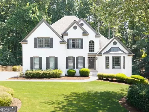 1630 Reindeer Rdg, Alpharetta, GA 30005
