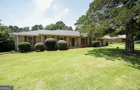 160-162 Jockey Club Dr, Athens, GA 30605
