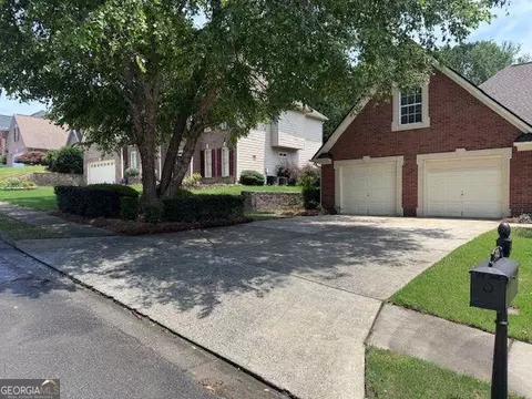 805 River Valley Dr, Dacula, GA 30019