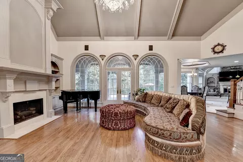 Living - 8455 Abingdon Ln, Duluth, GA 30097 photo 1 of 9