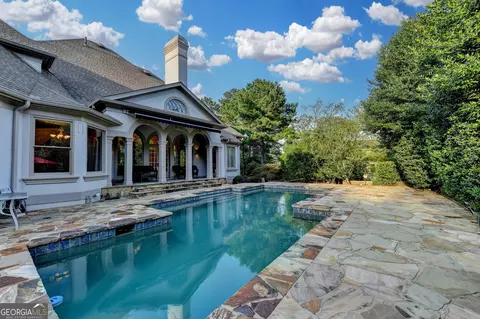 Exterior - 8455 Abingdon Ln, Duluth, GA 30097 photo 7 of 12