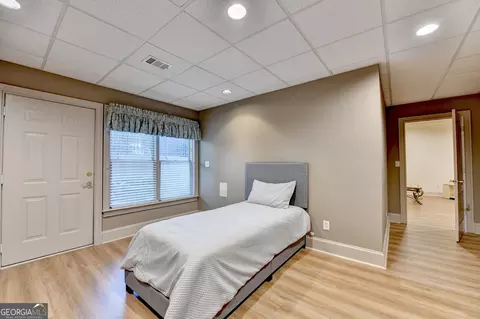 Bedroom - 8455 Abingdon Ln, Duluth, GA 30097 photo 7 of 7