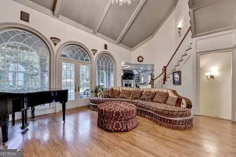Living - 8455 Abingdon Ln, Duluth, GA 30097 photo 3 of 9