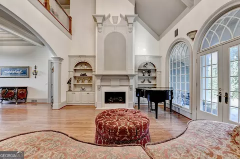 Living - 8455 Abingdon Ln, Duluth, GA 30097 photo 4 of 9