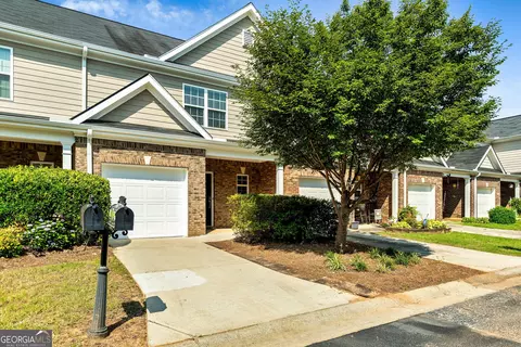 181 Stonebridge Xing, Newnan, GA 30265
