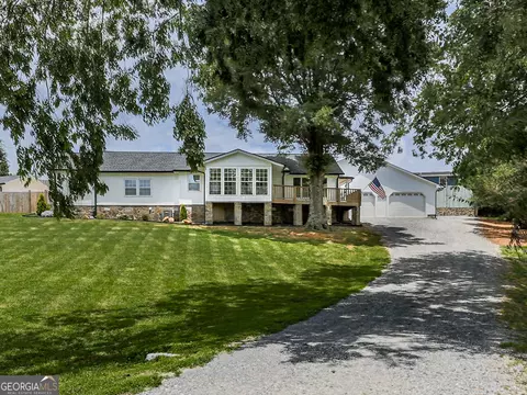 47 Taff Rd, Taylorsville, GA 30178