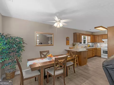 Dining - 2866 Rosecommons Dr, Hampton, GA 30228 photo 4 of 4