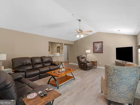 Living - 2866 Rosecommons Dr, Hampton, GA 30228 photo 1 of 2