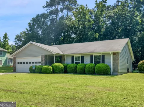 Exterior - 2866 Rosecommons Dr, Hampton, GA 30228 photo 2 of 7
