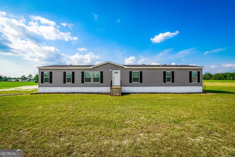 341 Barber Branch Rd, Saint George, GA 31562