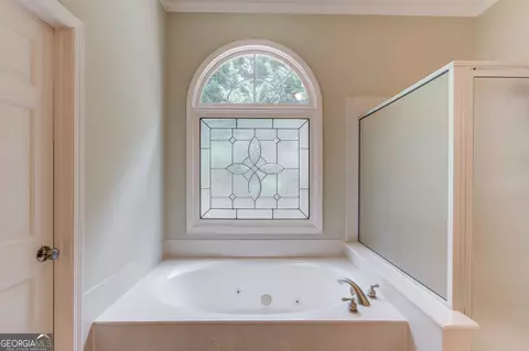 Bath - 2748 Hidden Falls Dr, Buford, GA 30519 photo 4 of 7