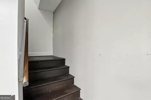 Entry Way - 200 Forest St, Cornelia, GA 30531 photo 3 of 4