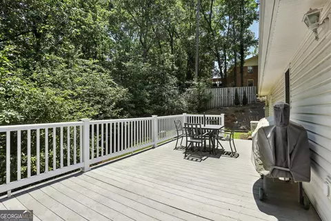 Exterior - 200 Forest St, Cornelia, GA 30531 photo 5 of 7