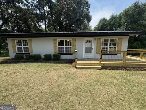 105 Gettys St, East Dublin, GA 31027
