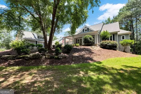 4882 Rabbit Farm Rd, Loganville, GA 30052