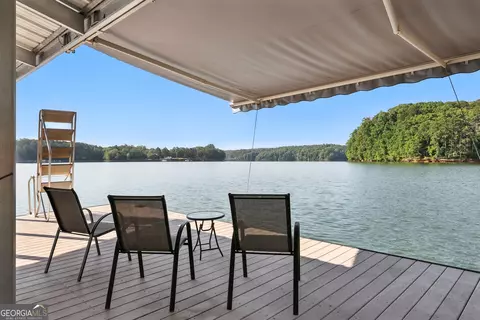 Exterior - 119 Ridgemore Cir, Toccoa, GA 30577 photo 5 of 12