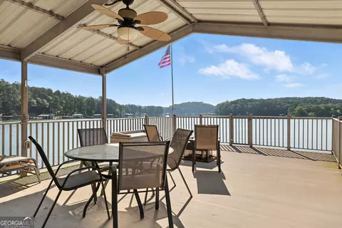 Exterior - 119 Ridgemore Cir, Toccoa, GA 30577 photo 6 of 12