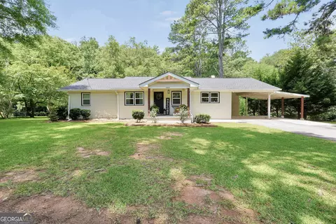 1009 College St, Monticello, GA 31064