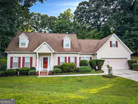2503 N Oaks Dr, Gainesville, GA 30506