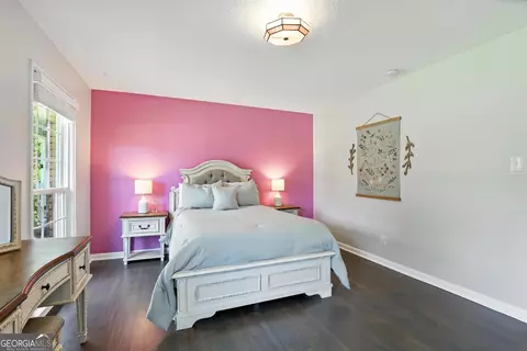 Bedroom - 123 Willowdell Dr, Toccoa, GA 30577 photo 2 of 5