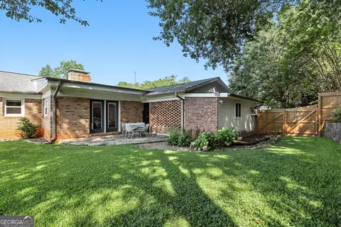 Exterior - 123 Willowdell Dr, Toccoa, GA 30577 photo 5 of 8