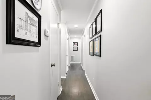 Entry Way - 123 Willowdell Dr, Toccoa, GA 30577 photo 4 of 4